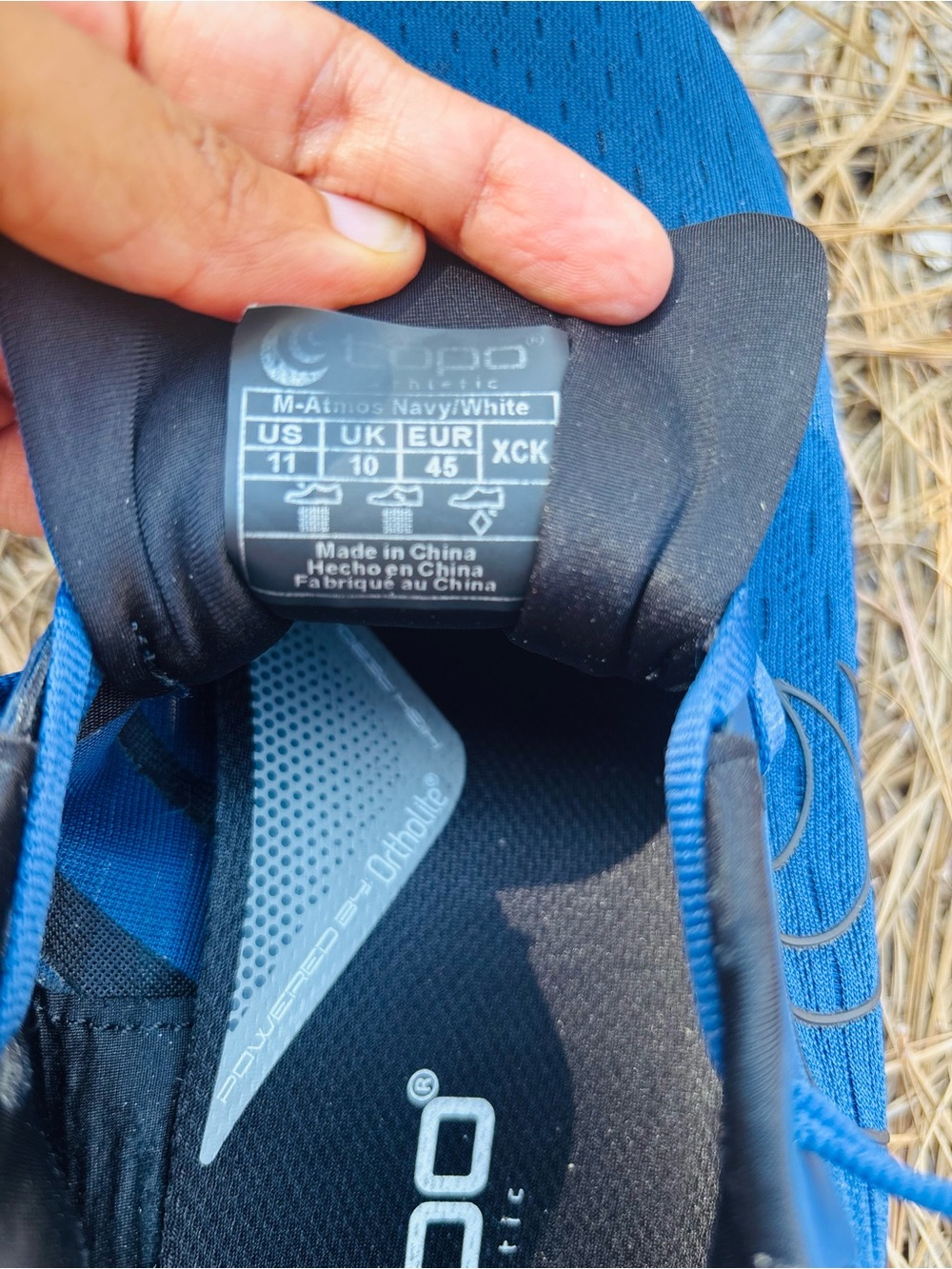 Topo Atmos Men’s Athletic Running Shoes in Blue and white- Lightweight size 11 - Picture 11 of 13